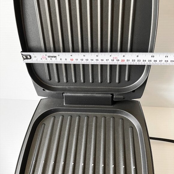 George Foreman Lean Mean Fat Grilling Machine Extra Family Size GR26VT White - Picture 8 of 8
